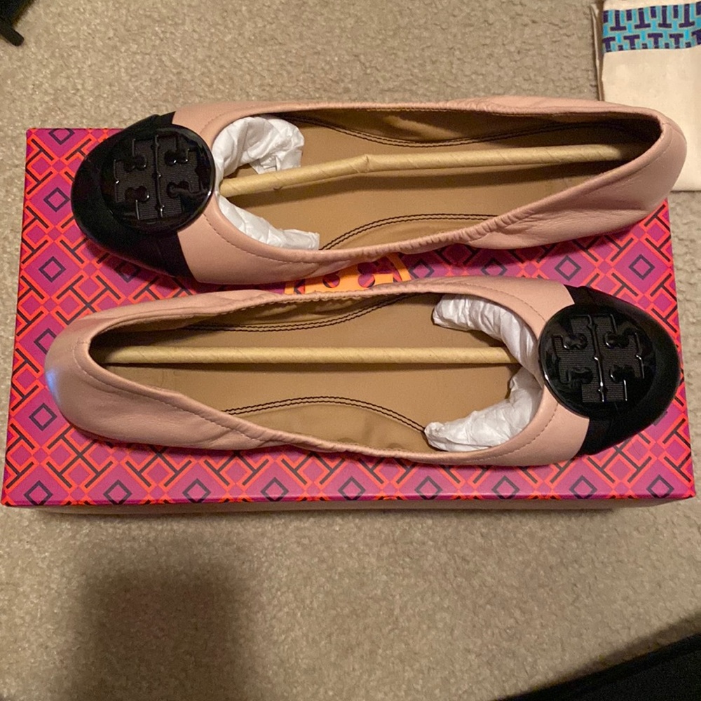 Tory burch leather ballet flats tan and black - worn once
